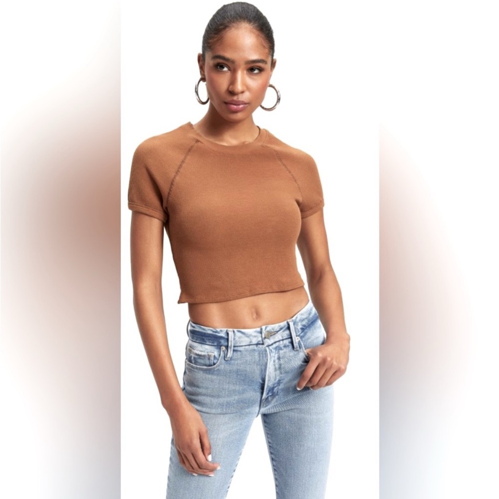 Good American Thermal Short Sleeve Crop Top Rust Brown